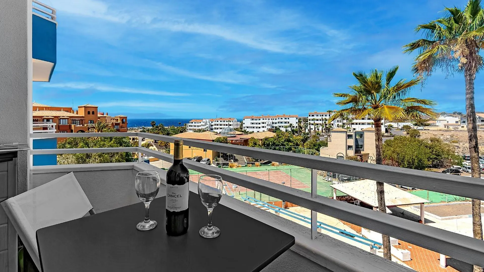Sea View Studio In Golf Del Sur contacts